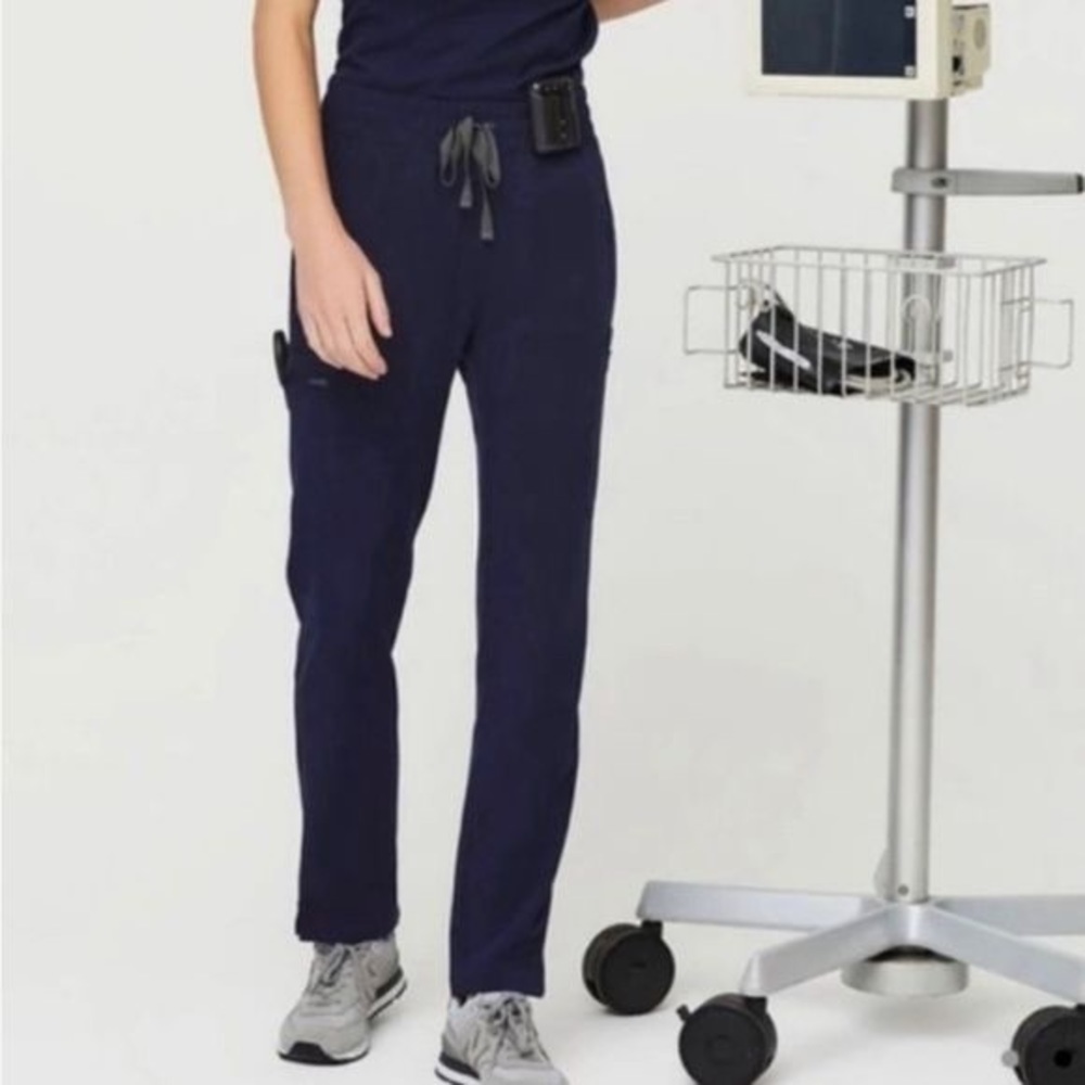 Figs High Waisted OG Scrunch Yola Skinny Scrub Pants Navy Blue XXL/Petite - Picture 5 of 6